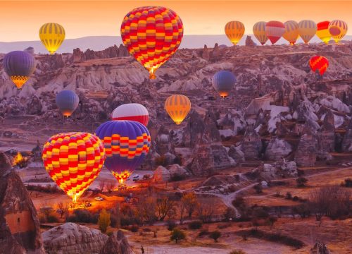 Tour Kervansaray 2025
