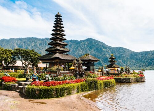 #PartiConNoi Singapore & Bali